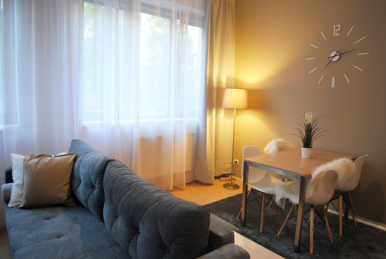 Apartment Centrum + Parking 올로모우츠 외부 사진
